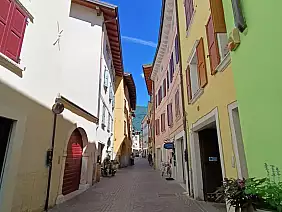 rivadelgarda1