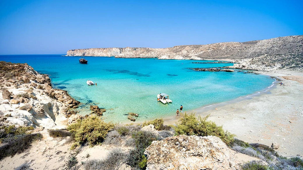 koufonissi, l'isola delle cicladi con il mare caraibico e le spiagge più belle della grecia