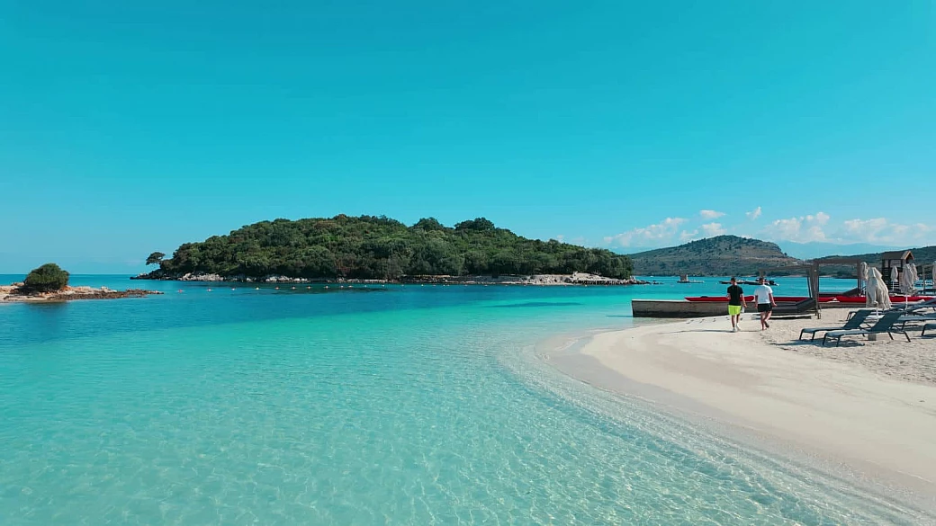 l'albania è bella (anche) a primavera: 7 giorni per vivere l'altro lato dell'adriatico tra spiagge e storia millenaria