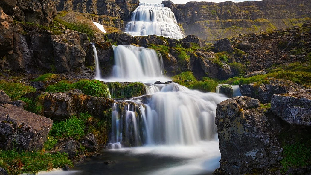 dynjandi, la cascata in islanda che sembra un velo da sposa