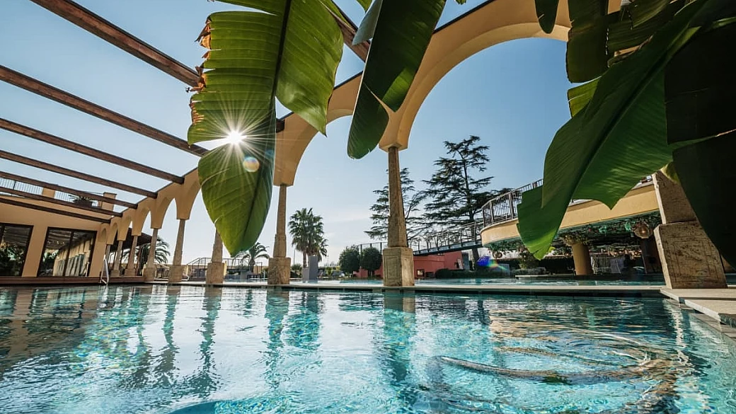 a pochi chilometri da firenze puoi trascorrere una giornata nella più grande day spa d’italia