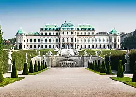 turistipercaso vienna ad aprile-912146062