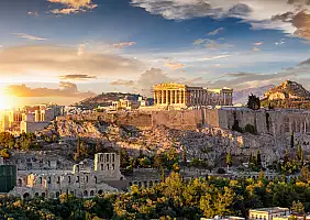 turistipercaso The,Acropolis,Of,Athens,,Greece,,With,The,Parthenon,Temple,On