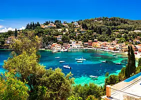 turistipercaso Summer,Holiday,In,Greece,-,Picturesque,Loggos,Village,In,Paxos