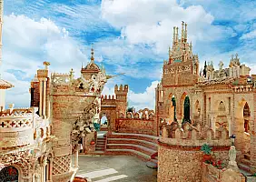 turistipercaso Colomares,Monument,Castle,,Dedicated,To,Christopher,Columbus.,Benalmadena,Malaga,Spain.