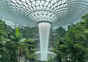 turistipercaso Changi,Jewel,Singapore.,Best,Airport,For,Sure.