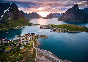 turistipercaso Lofoten,Islands,Is,An,Archipelago,In,The,County,Of,Nordland,