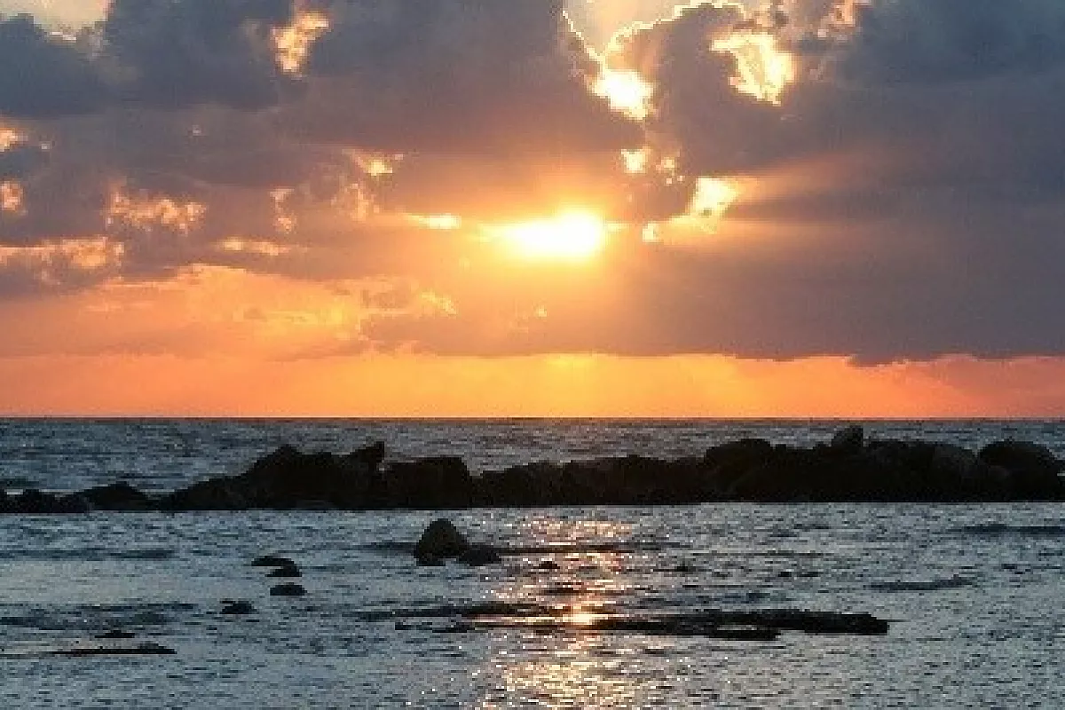 In Sicilia per mare, monti e buona tavola