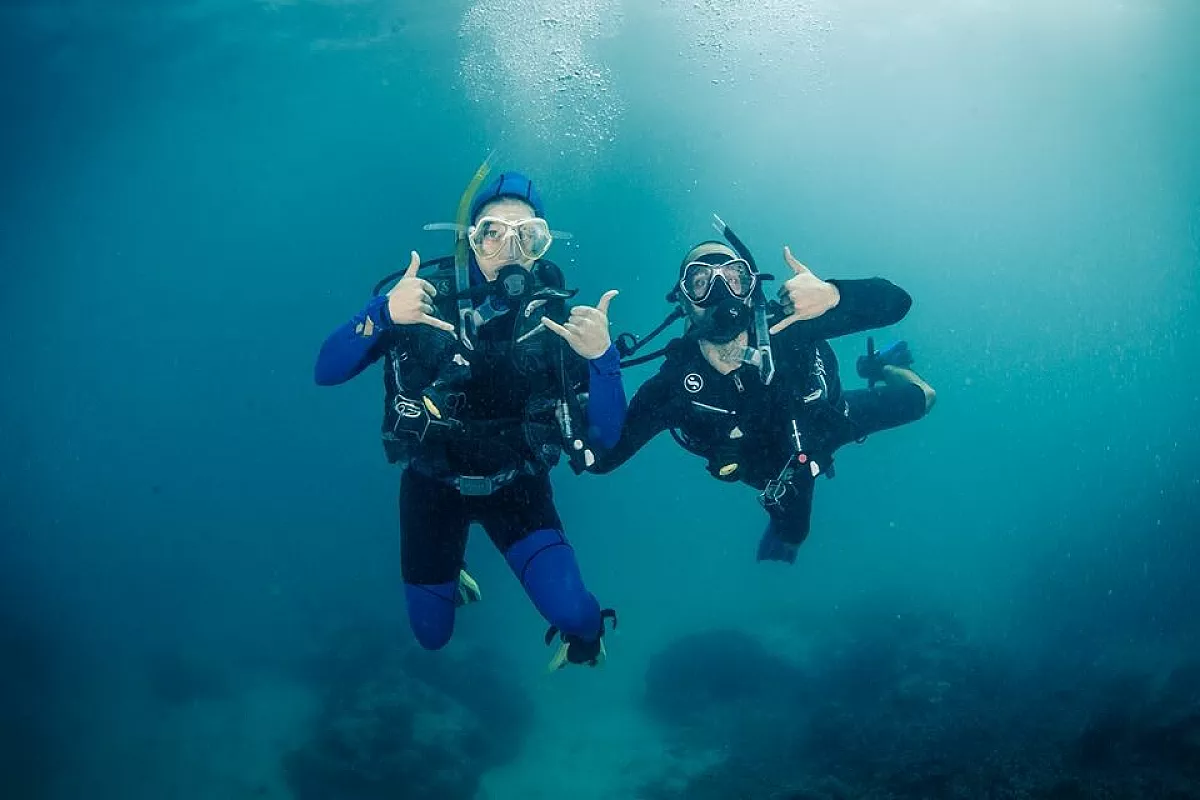 scuba diving nella Great Barrier Reef
