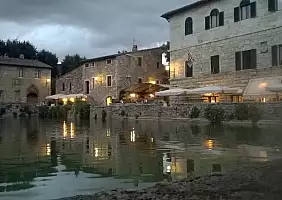 turistipercaso bagno-vignoni-6y4nq