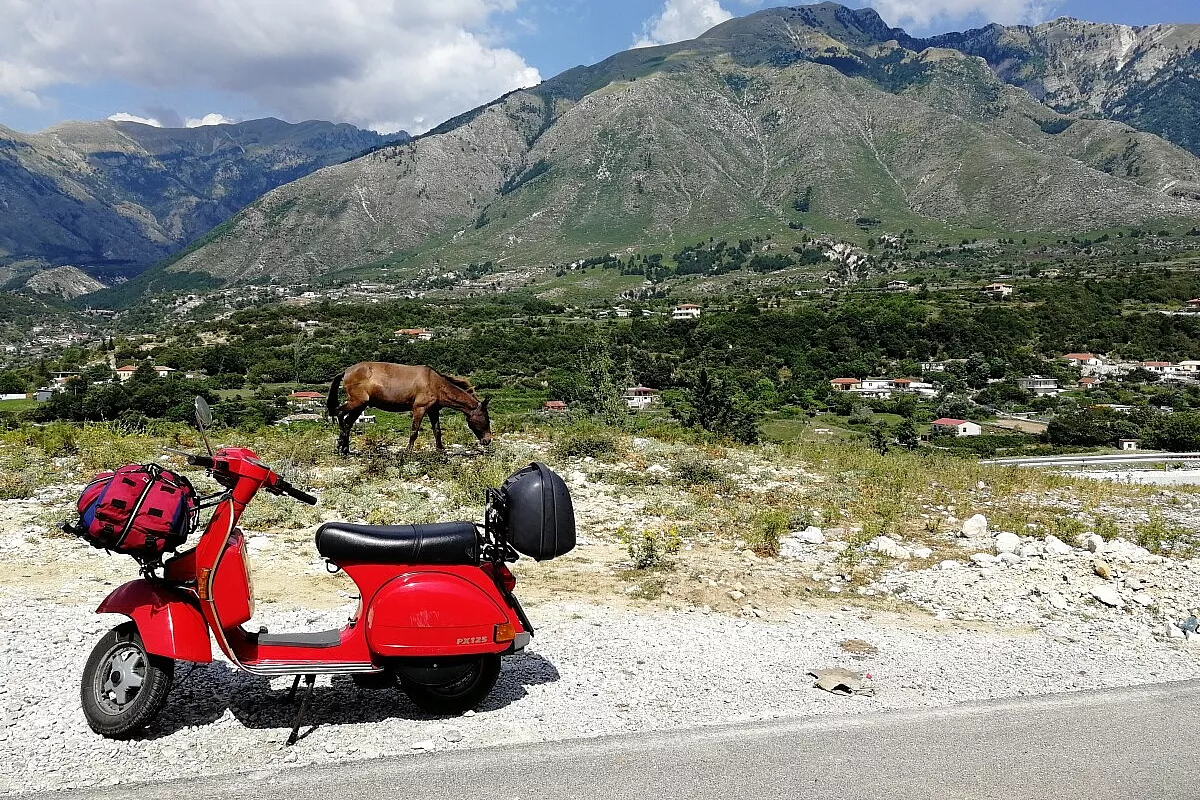 Cavalcature sul passo del Llogara