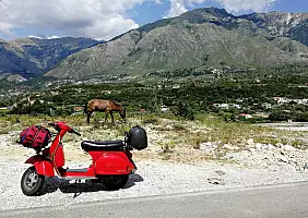 turistipercaso balcani-hhd4g