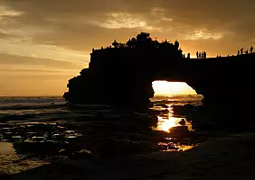 turistipercaso bali-b8a1z