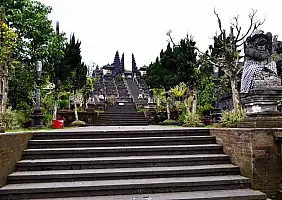turistipercaso bali-q7yk4
