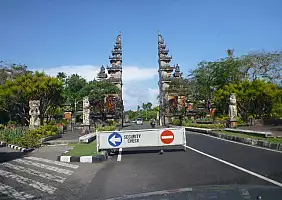 turistipercaso bali-region-7k6dk