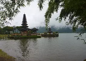 turistipercaso bali-region-kg8xh