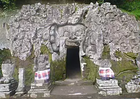 turistipercaso bali-region-sttht