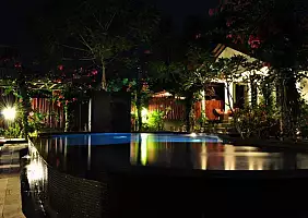 turistipercaso bali-yhysh