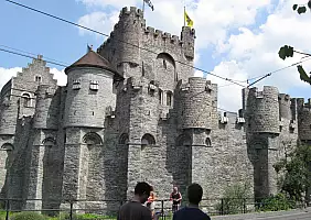 turistipercaso belgio-z8rr9