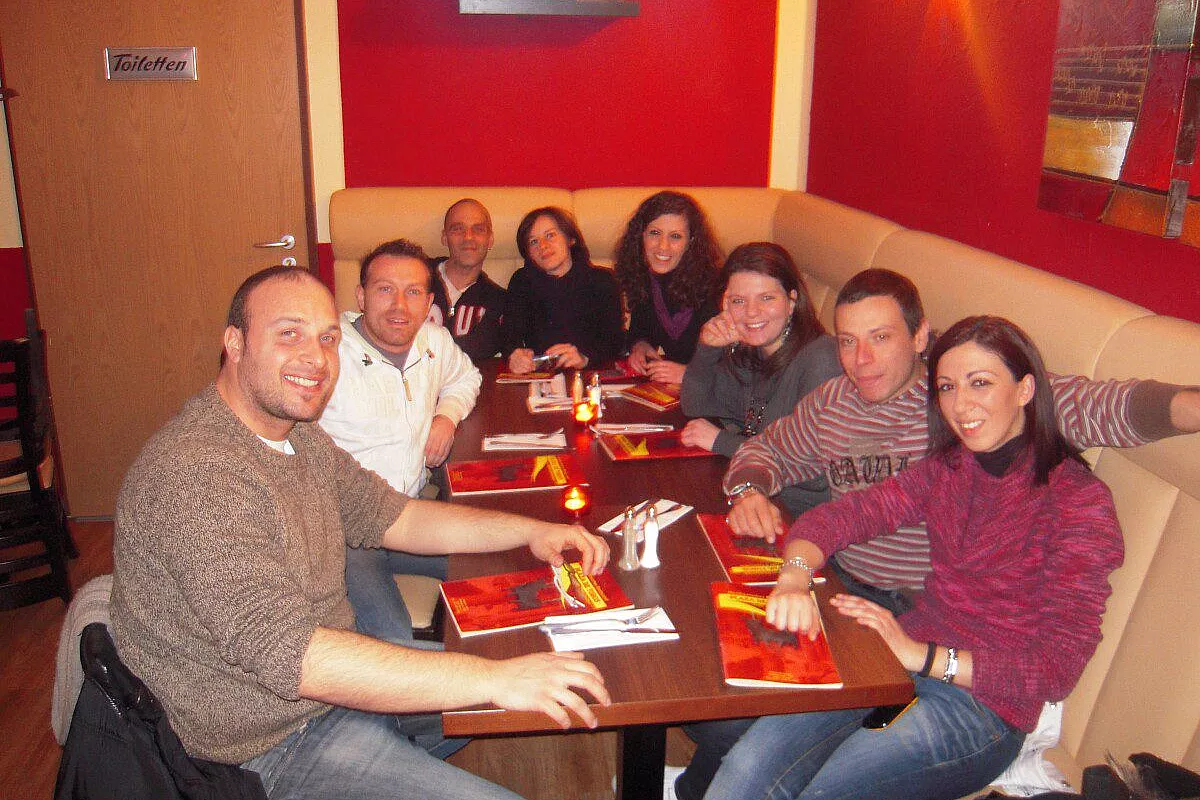 cena con amici