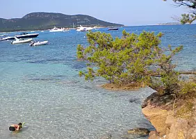 turistipercaso bonifacio-bmmnm