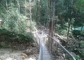 turistipercaso borneo-n5v9n