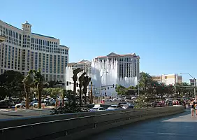 turistipercaso california-udgvt