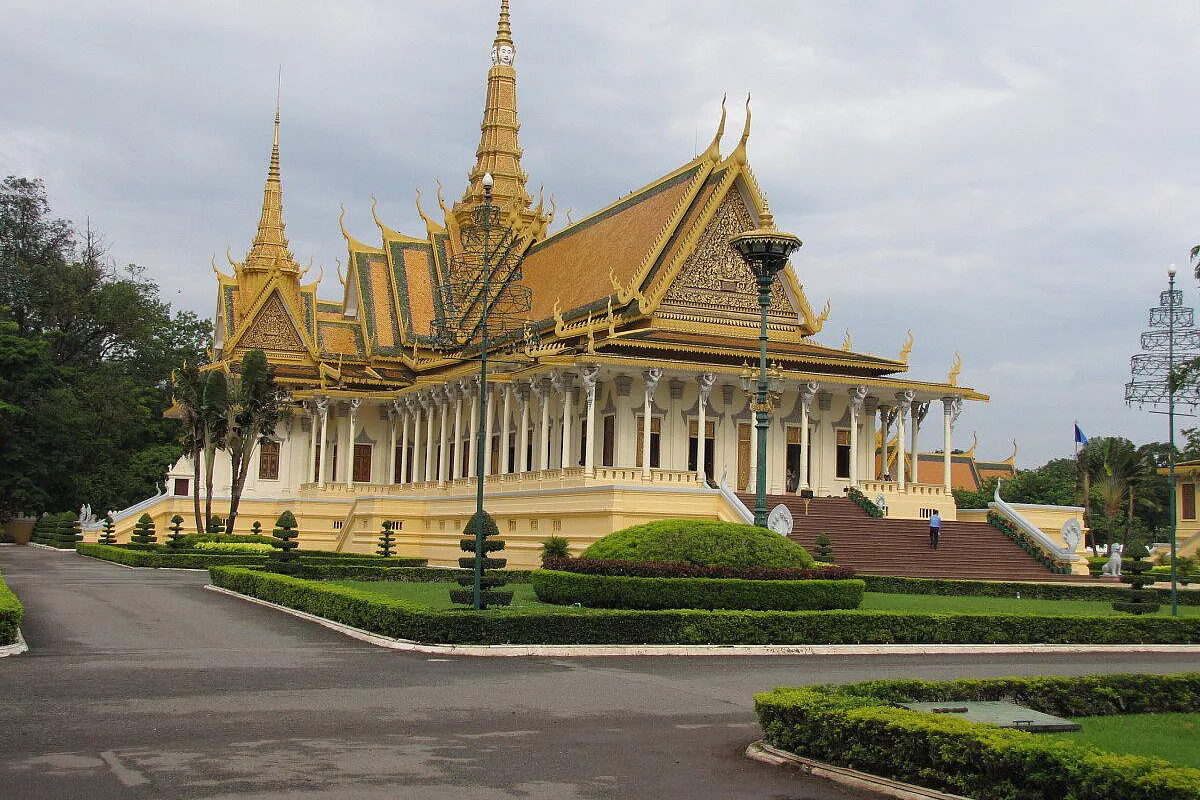 IL PALAZZO REALE DI PHNOM PHEN