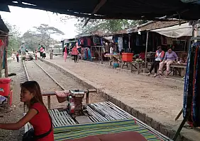 turistipercaso cambogia-u26fz