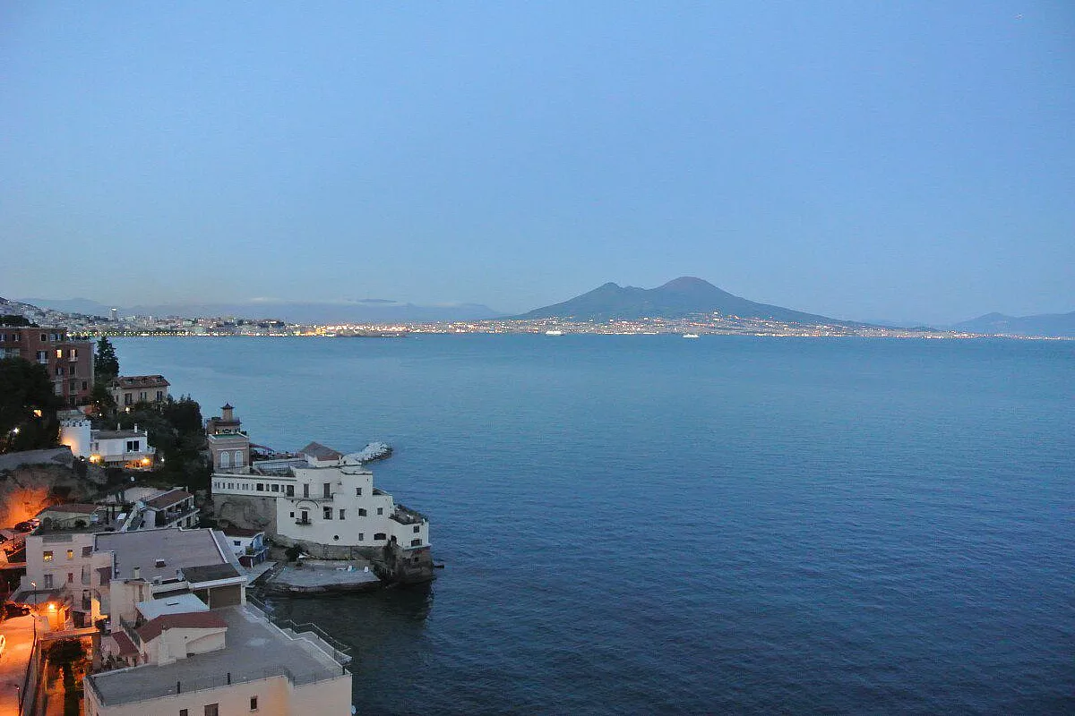 Napoli e Ischia in otto giorni
