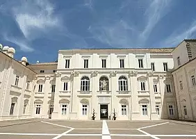turistipercaso campania-gxx8j