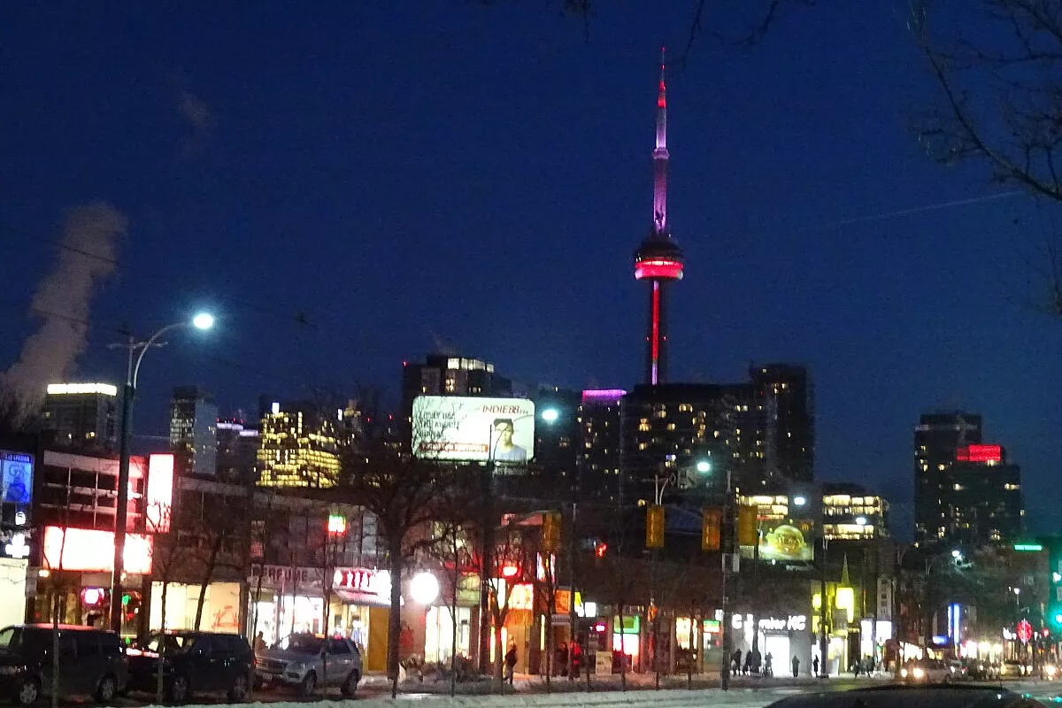 A spasso per Toronto, la New York canadese