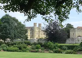 turistipercaso canterbury-j8e2z