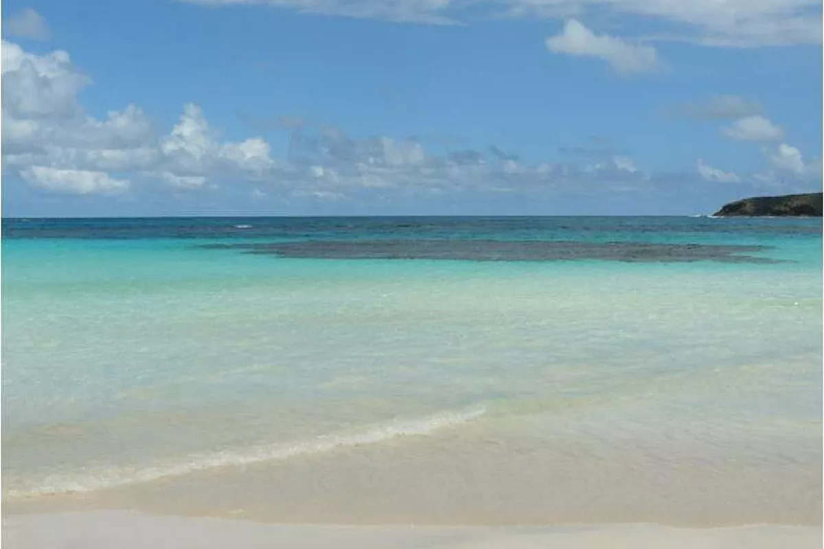 Culebra - Flamenco Beach (1). Puerto Rico.