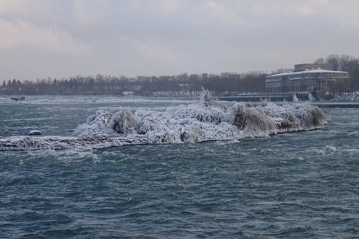 Le Cascate del Niagara a Natale per vivere davvero un