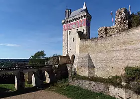 turistipercaso castelli-della-loira-francia-gncty