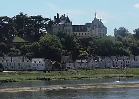 turistipercaso castelli-della-loira-francia-kwfyz