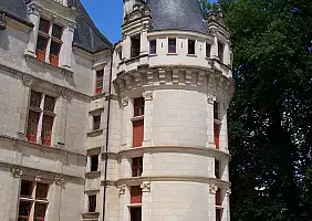 turistipercaso castelli-della-loira-francia-sv5yx