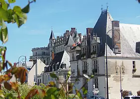 turistipercaso castelli-della-loira-francia-u51e8