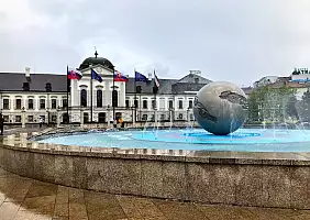 turistipercaso castello-di-bratislava-9668z