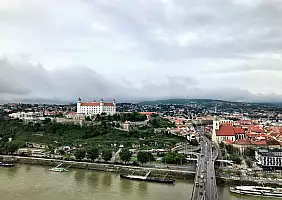 turistipercaso castello-di-bratislava-nydt8