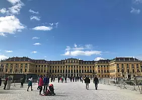 turistipercaso castello-di-bratislava-ytcj2
