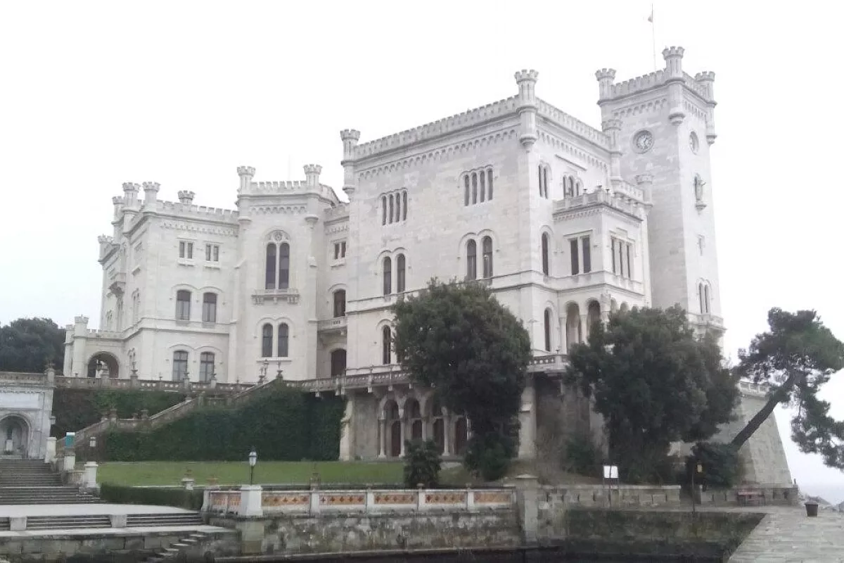 il castello di miramare