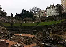 turistipercaso castello-di-miramare-8p8kt
