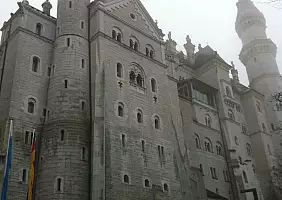 turistipercaso castello-di-neuschwanstein-1vaqa