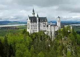 turistipercaso castello-di-neuschwanstein-x2y4e