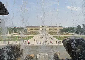 turistipercaso castello-di-schonbrunn-palazzo-whuj5