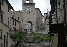 turistipercaso castelluccio-di-norcia-h5dke
