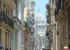 turistipercaso cayo-largo-cuba-country-tfxzh