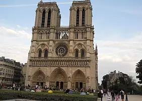 turistipercaso chartres-2vb3w